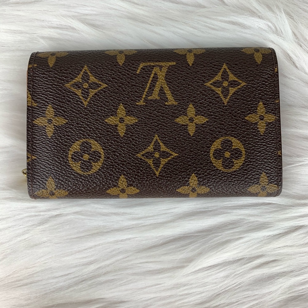 🛑SOLD🛑LV monogram wallet - Picture 2 of 8
